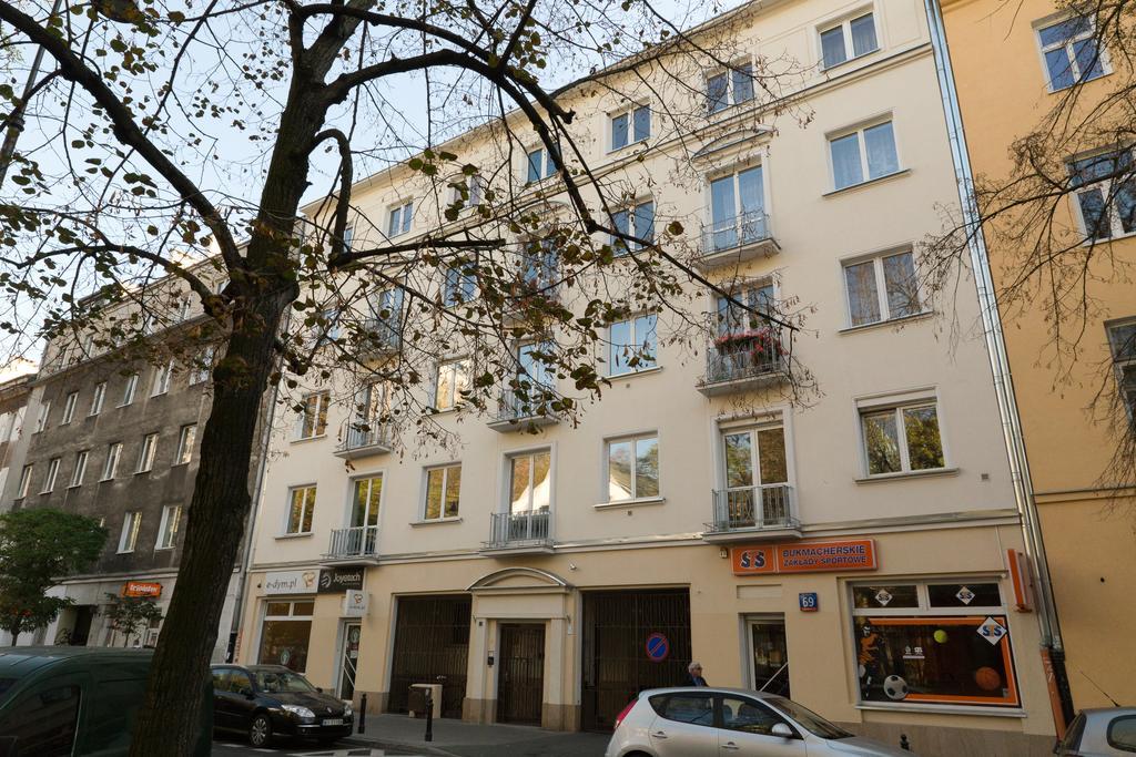 Goodnight Warsaw Apartments - Wspolna 69 Ruang foto